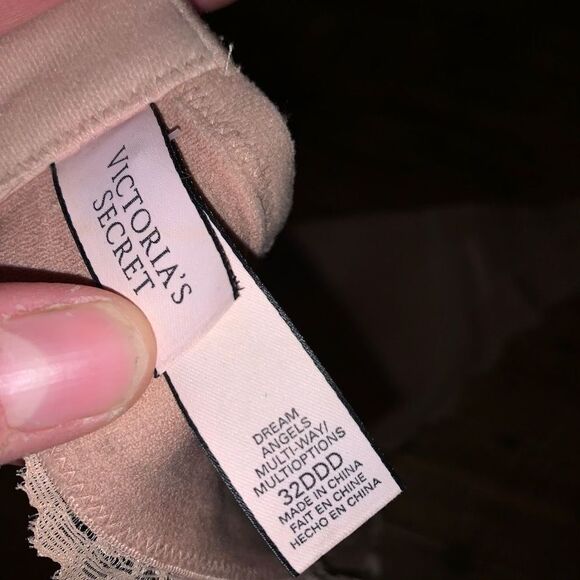 Victoria’s Secret Lacy nude Dream Angels multi-way 32DDD bra - Picture 3 of 3
